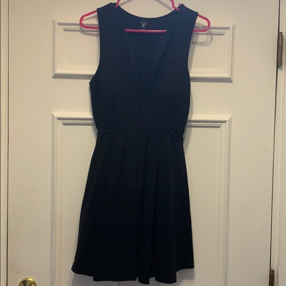 Low V neck black A-line dress
